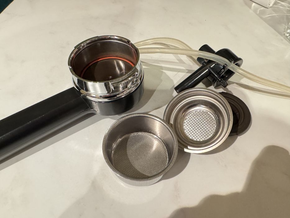 Кавоварка Saeco Magic Cappuccino Combi