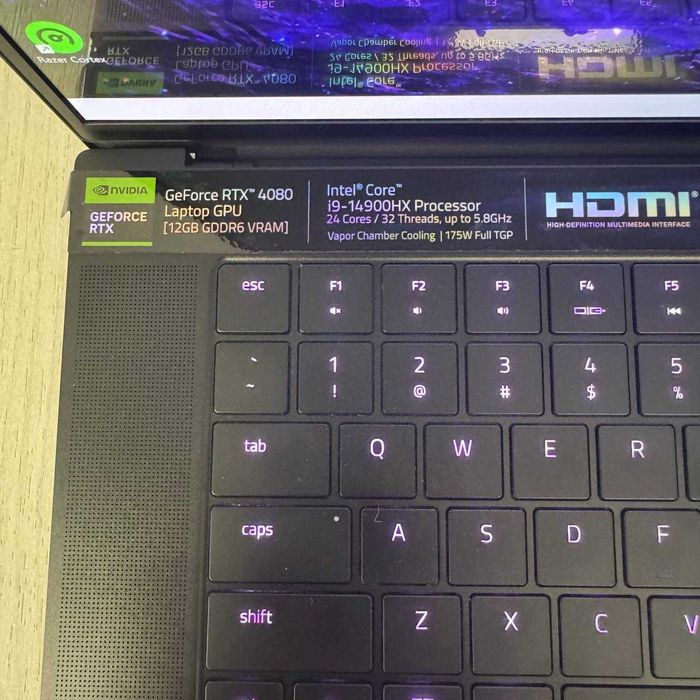 Razer Blade 16 RZ09-0510 2K OLED 240Hz i9-14900HX 32GB DDR5 SSD 1TB ...
