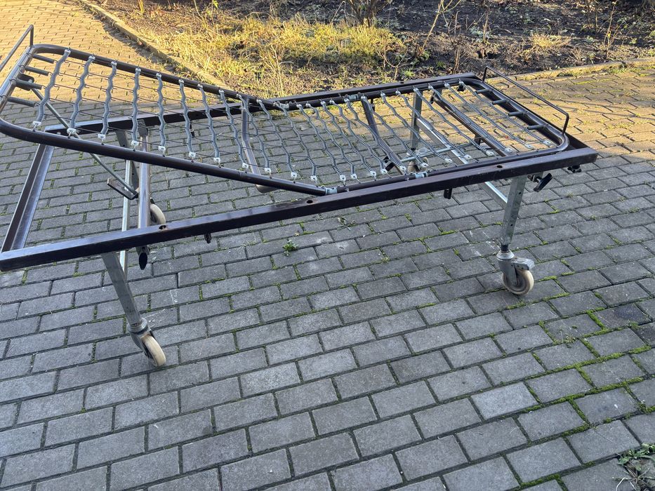 Ліжко для інвалідів та лежачих хворих