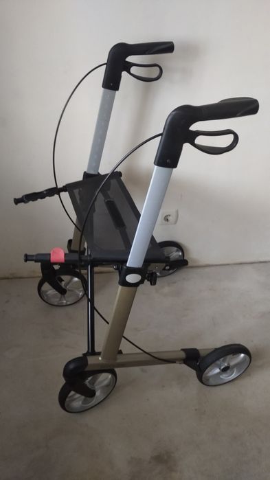 Ходунки- роллатори