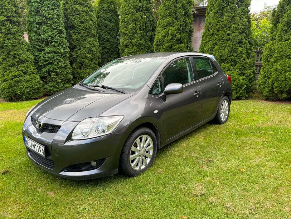 Toyota Auris 1,6 benzyna