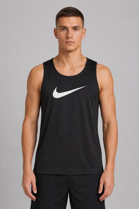 Майка Nike Swoosh компрессионная для спорта