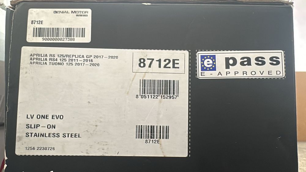 Escape LeoVince APRILIA 125