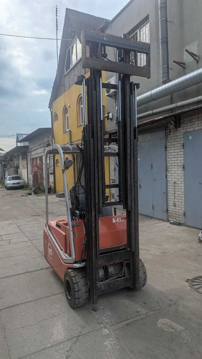 Навантажувач BT cbe15t