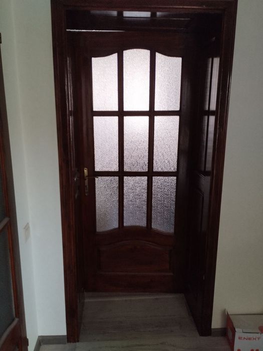 Двері міжкімнатні дерев'яні