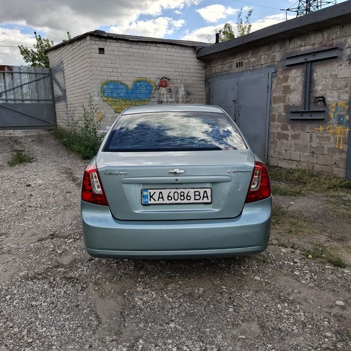 Chevrolet Lacetti 1.8 газ бензин  не крашена1 хозяин