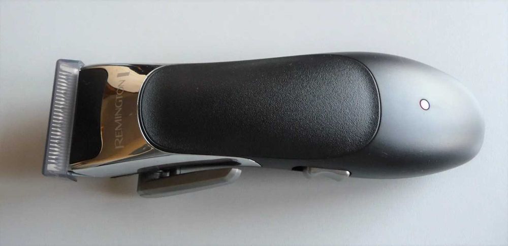 Якісна та надійна машинка для стрижки Remington - В новому стані!