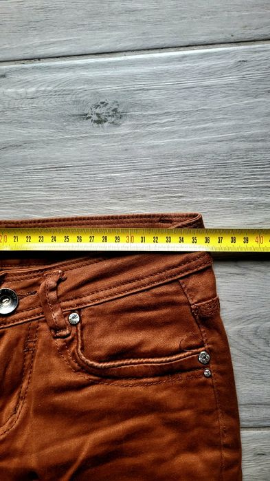 Spodnie unikat kolor Monday Premium Denim