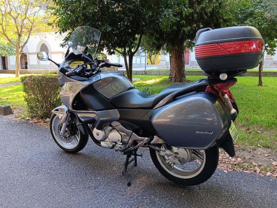 Honda NT700 Deauville
