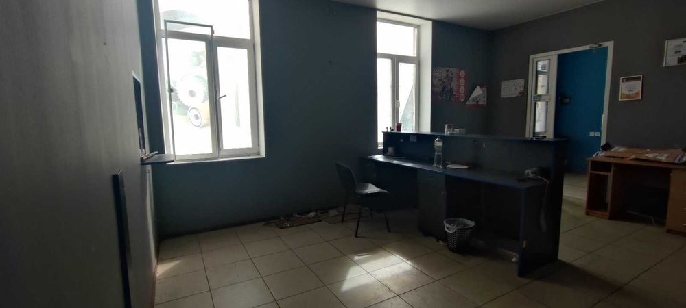 Оренда Приміщення 70 м2. Раніше був автомагазин