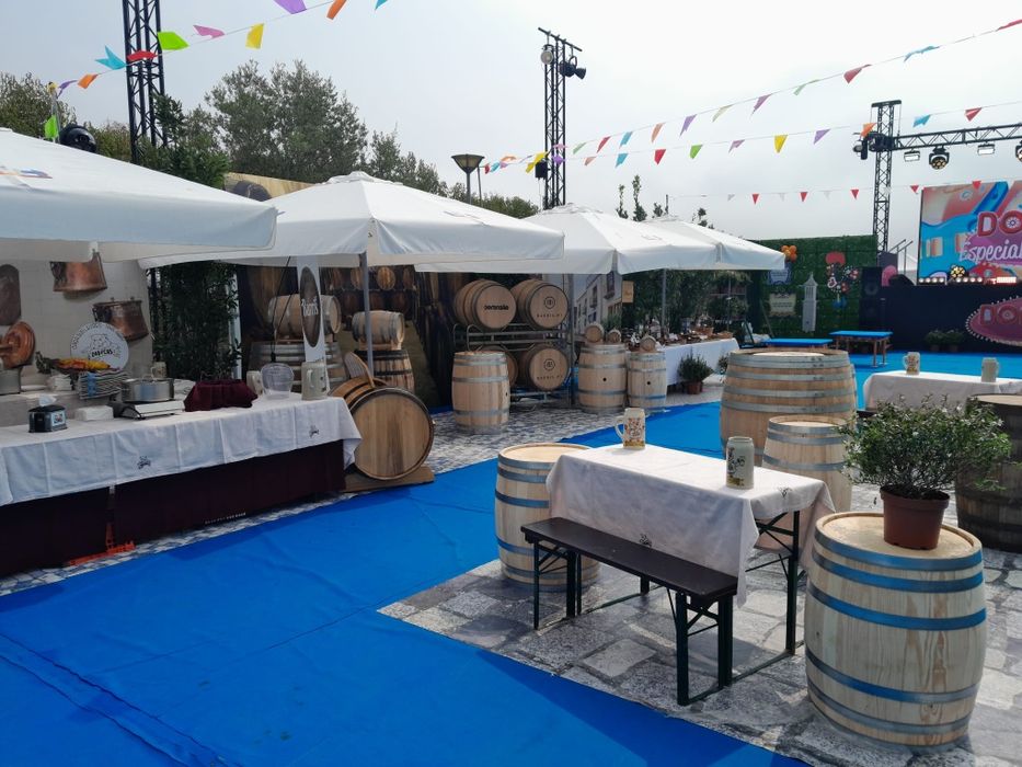 Barris/Pipos/Pipas/barricas em madeira de carvalho e castanho