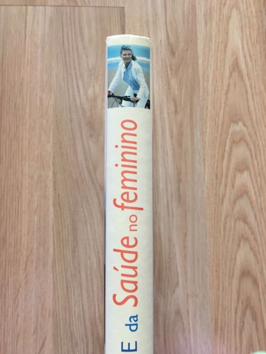 Larousse da Saúde no feminino