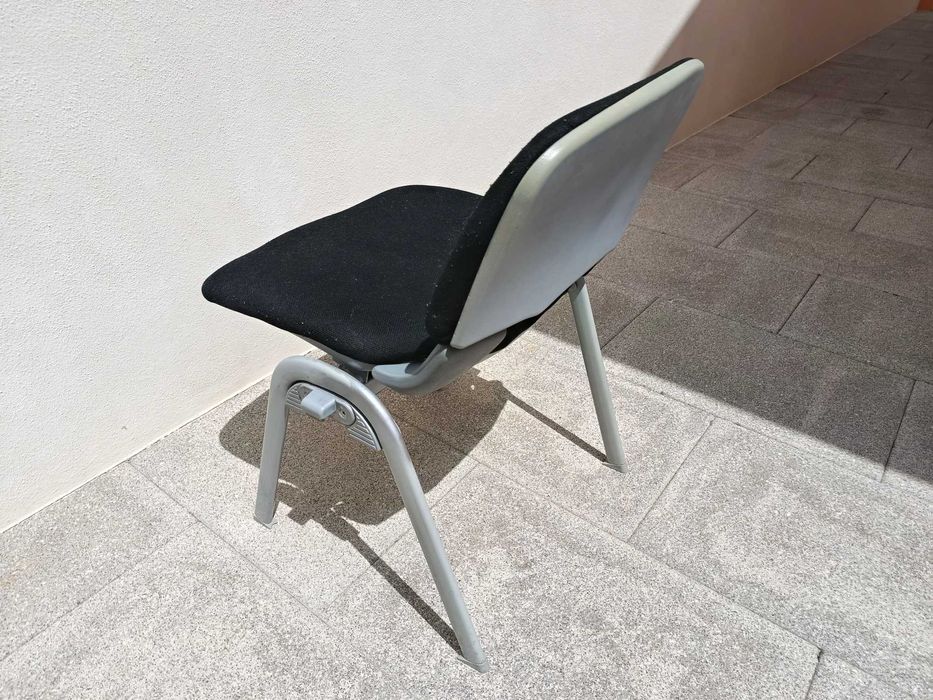 Cadeira de Escritório / Sala de Espera
