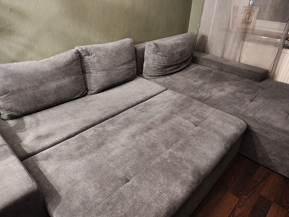 Narożna kanapa z funkcją spania