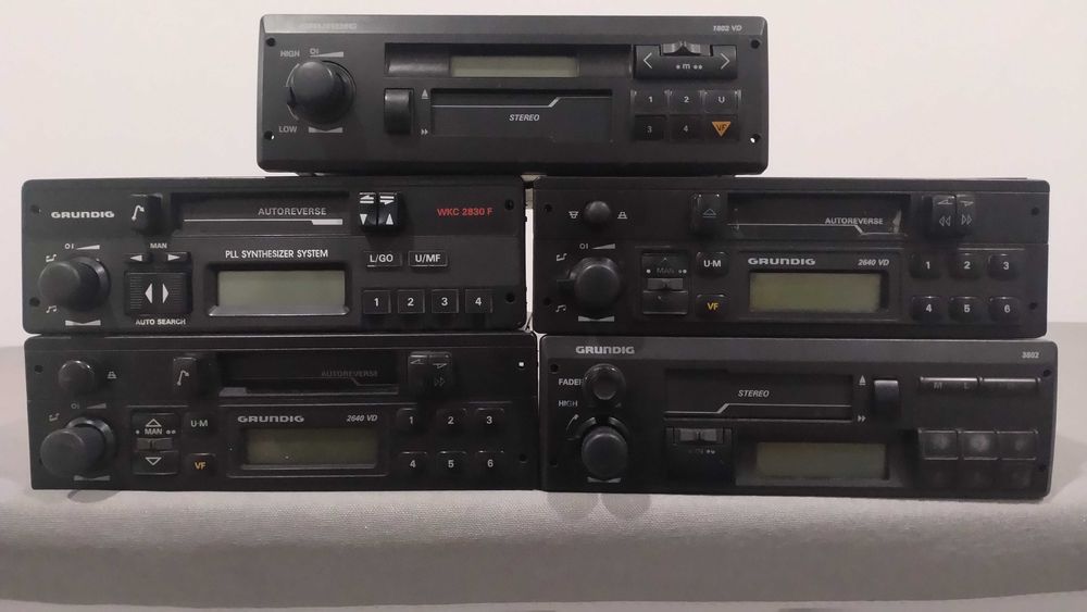 Auto rádios originais dos anos 70 , 80 , 90 ,2000 e mais modernos