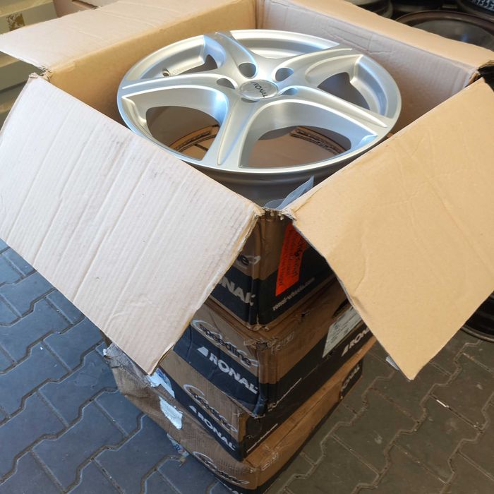 Felgi Aluminiowe Ronal (BMW, Mini)  7jx17 ET45 5x112