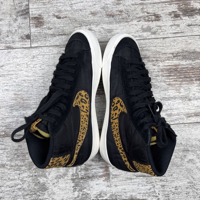 Кросівки Nike Blazer Mid Leopard DC9207-001 розмір 38,5