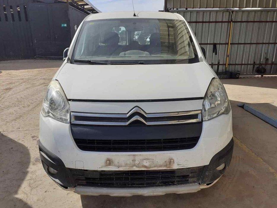 Reservatório Do Aditivo Fap Citroen Berlingo Combi