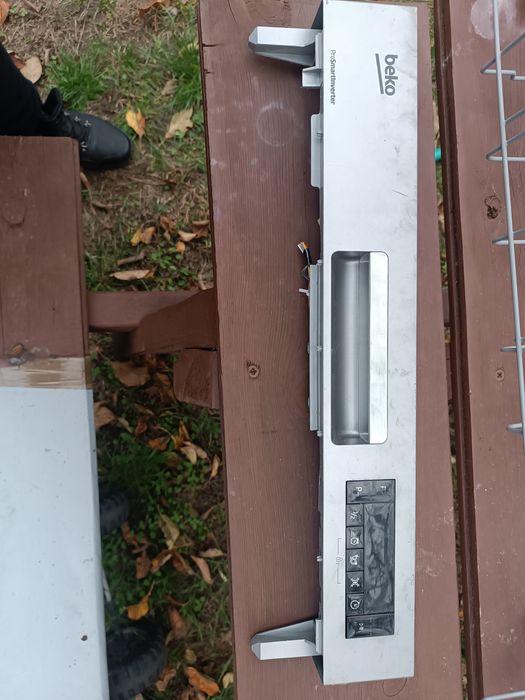 Panel przedni do zmywarki Beko
