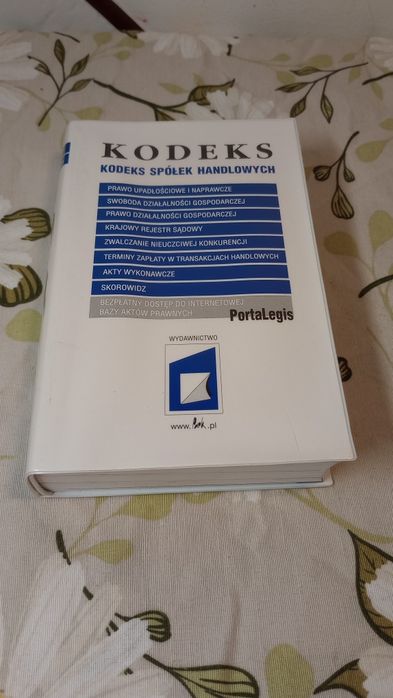 Kodeks spółek handlowych.
