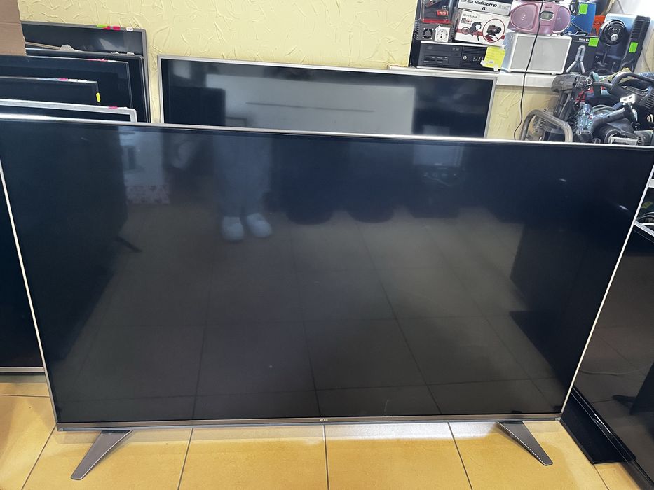 Телевізор LG 55UH750V Smart TV 4K