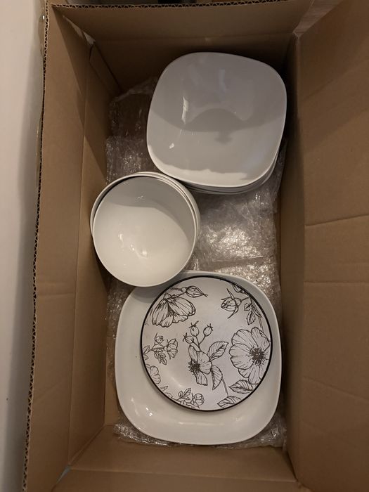 Zestaw talerzy, Ikea