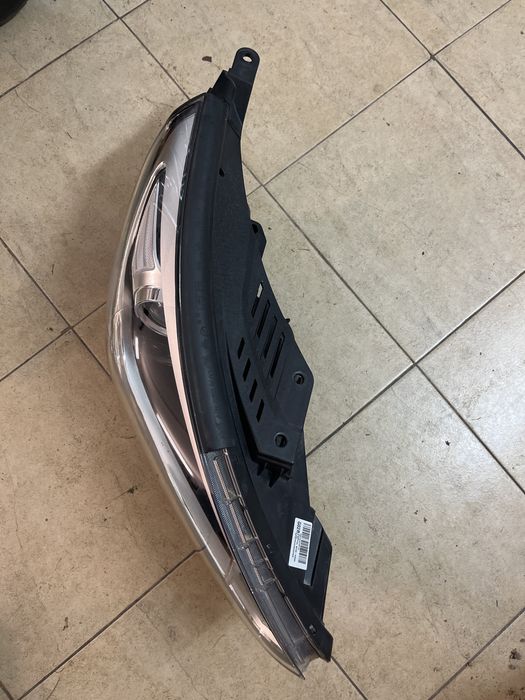 Prawy Reflektor Hyundai i30 III 2017