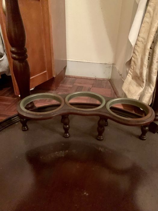 Carrinho de bebidas em madeira