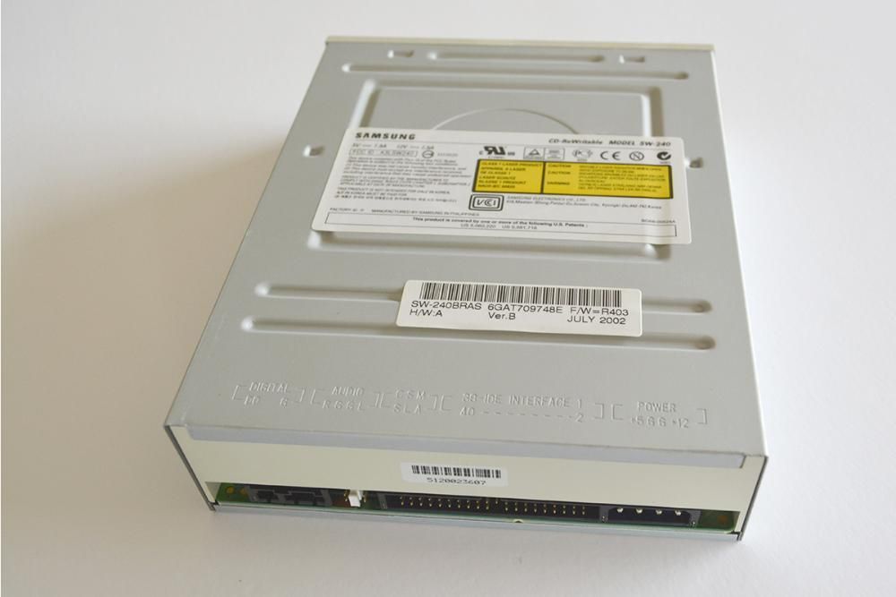 Leitor de CD e Gravador de CD. Samsung CD-RW