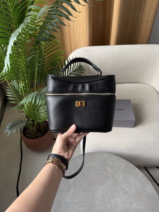 Сумка Balenciaga Rodeo Vanity Black/Gold