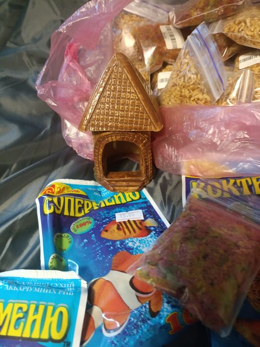 Корм для аквариумных рыб одним лотом