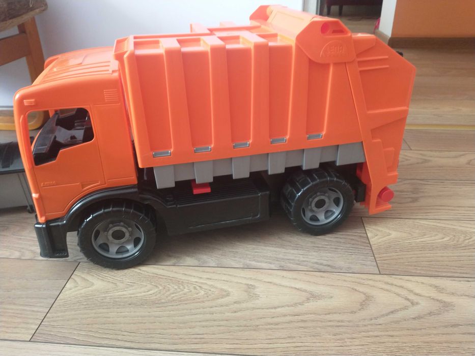 Śmieciarka LENA dla dzieci