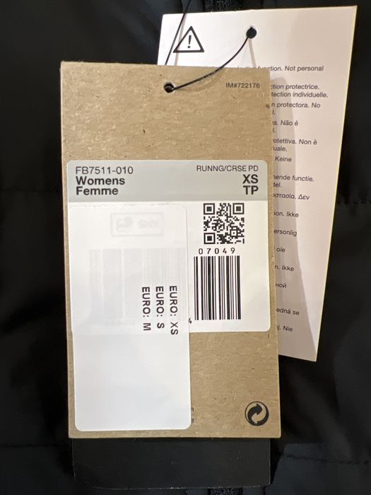 Жіноча куртка Nike swift tf fill jkt (FB7511-010)