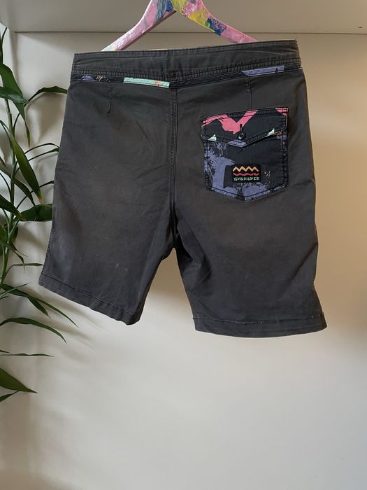 Krotkie spodenki qukisilver dc