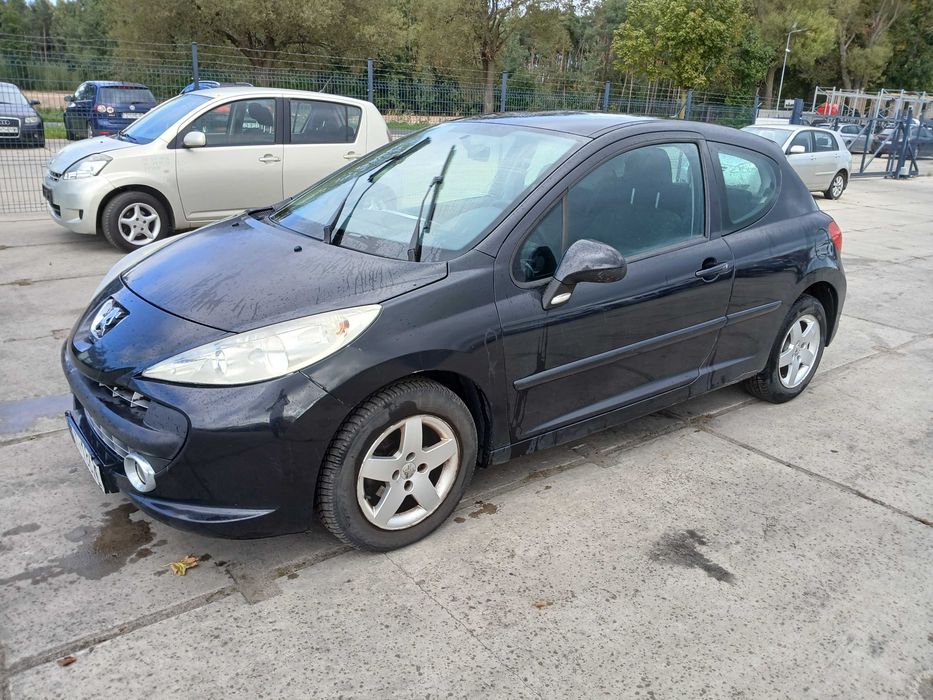 Peugeot 207 1,4 benzyna, 182 tyś/km, 2007 rok