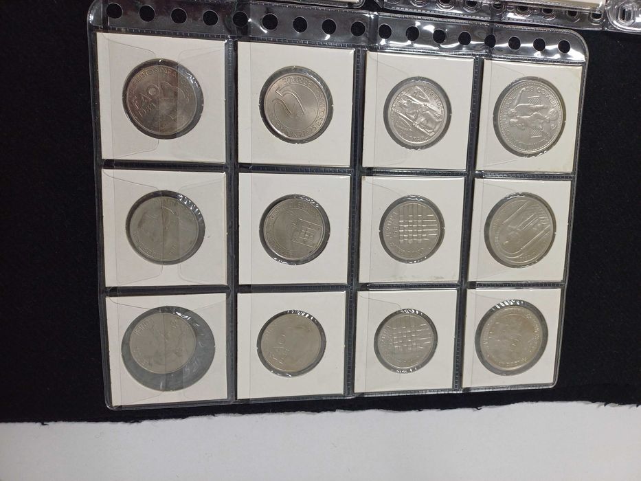 Moedas Portuguesas várias 48 unidades