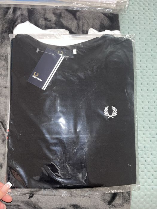 T-shirt de varias marcas 12 a partir da 3 ficam a 10€