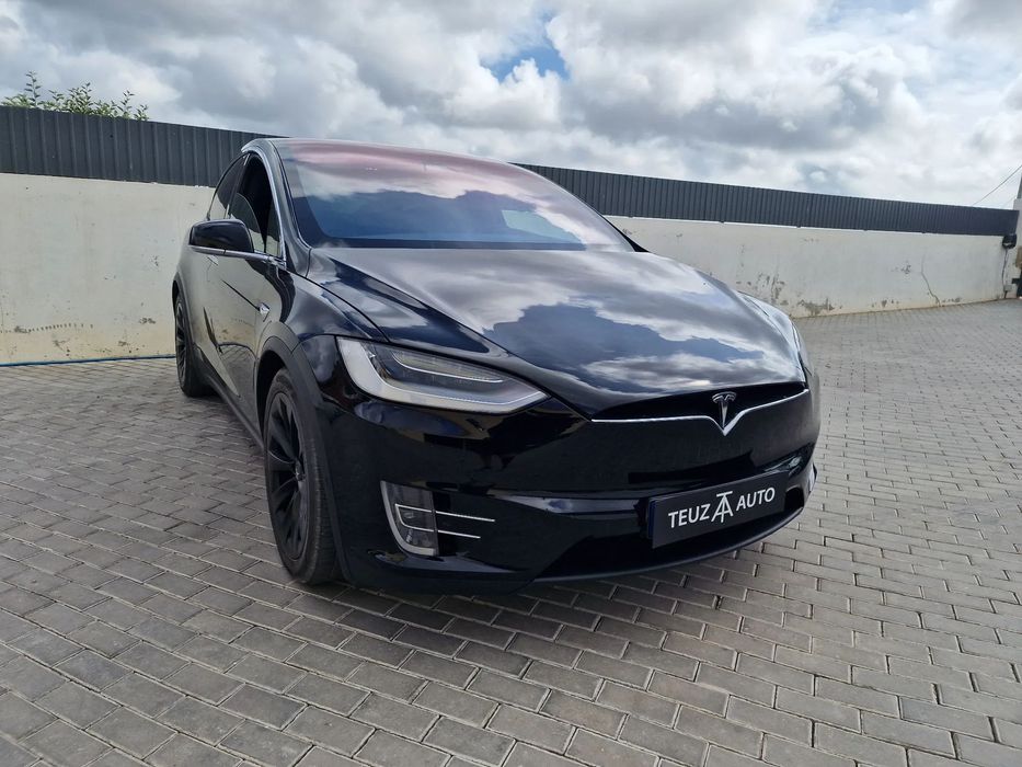 Tesla Model X Performance
