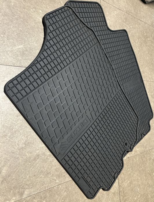 Dywaniki Suzuki Jimmy Oryginał