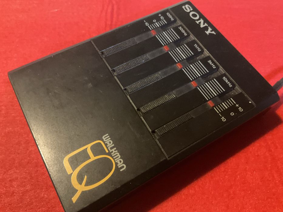 Walkman SONY F1 + Equalizador SONY SEQ-50