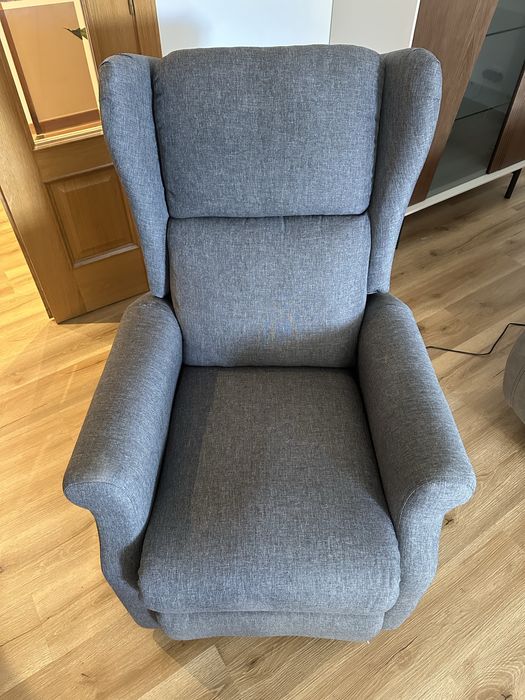 Sofa extensivel com comando