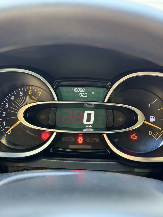 Renault clio 0.9TCE 2015