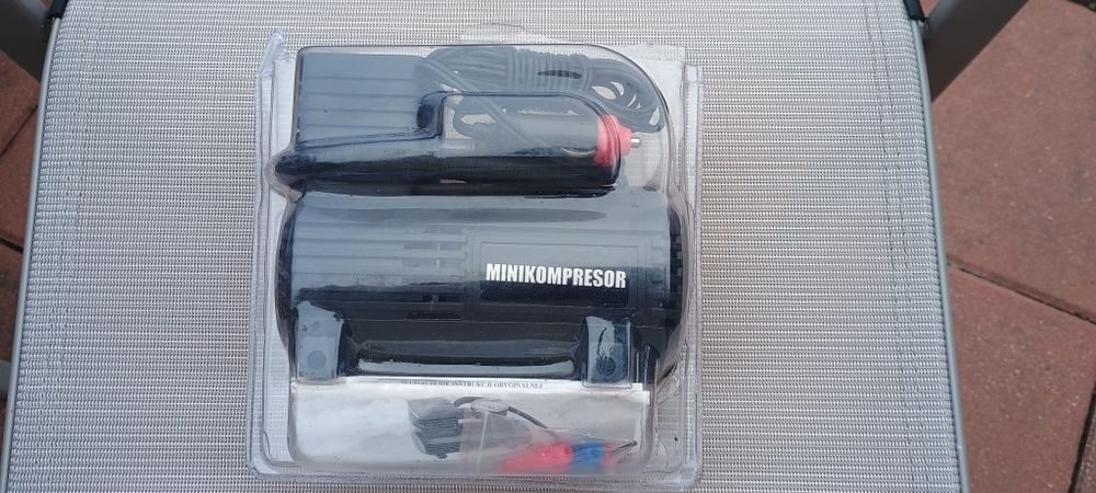 Minikompresor samochodowy 12V