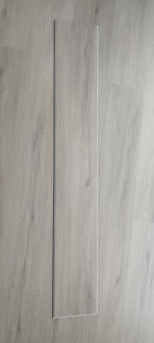 Piso vinílico anti riscos e água