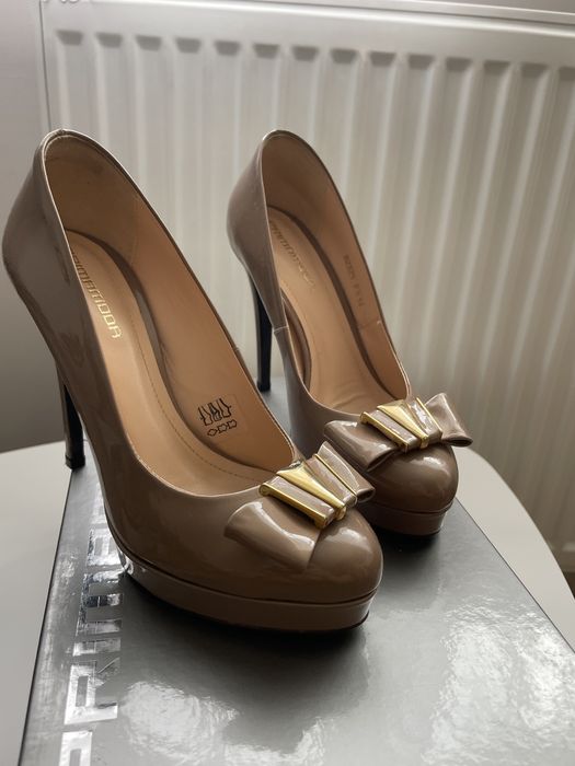 Szpilki czółenka Prima Moda 35 beżowe nude