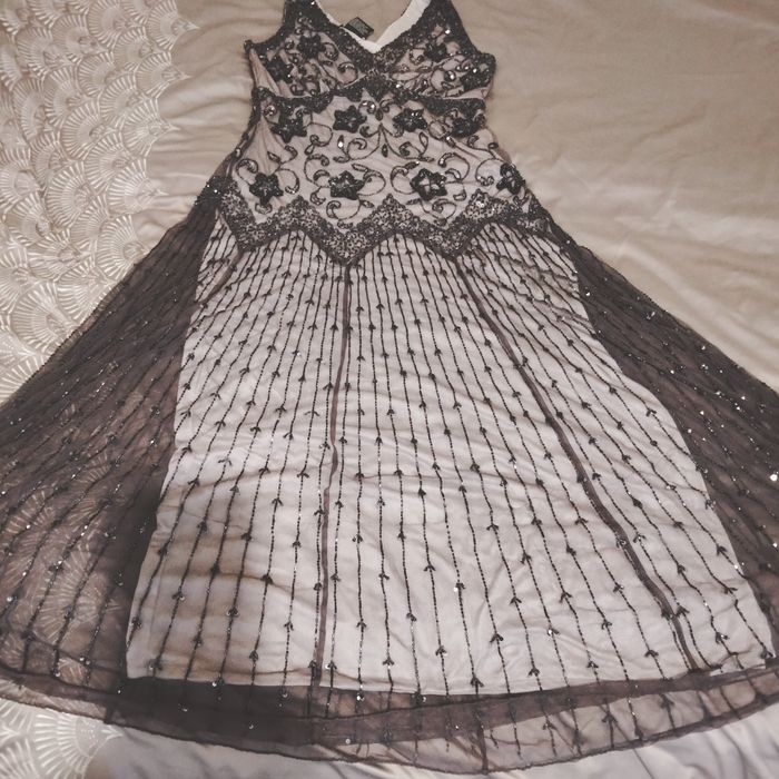 Продам плаття бу з бісеру сірого кольору довге 48_50 розм