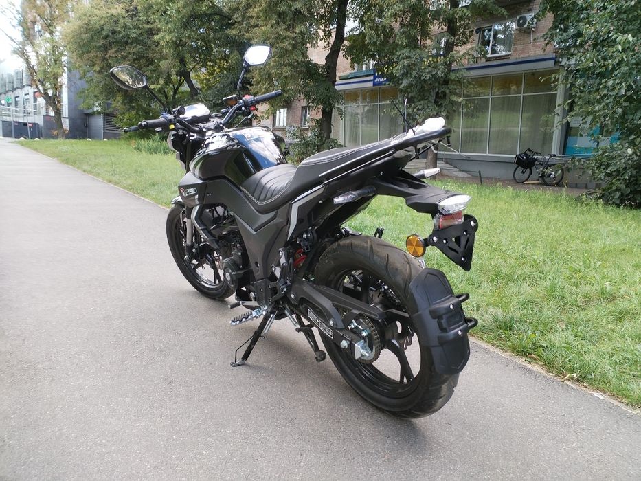 Мотоцикл SPARK SP250R-33