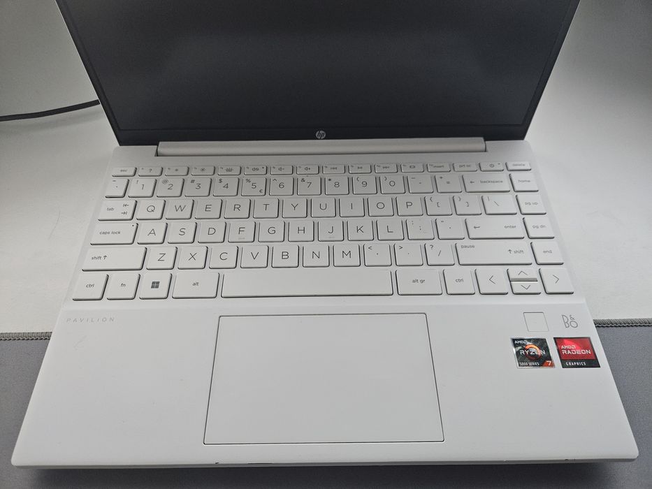 Laptop HP PAVILION AERO 13.3 R7 5800U 16GB RAM 512GB SSD Win11