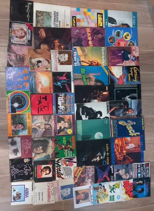 233 vinils em loto