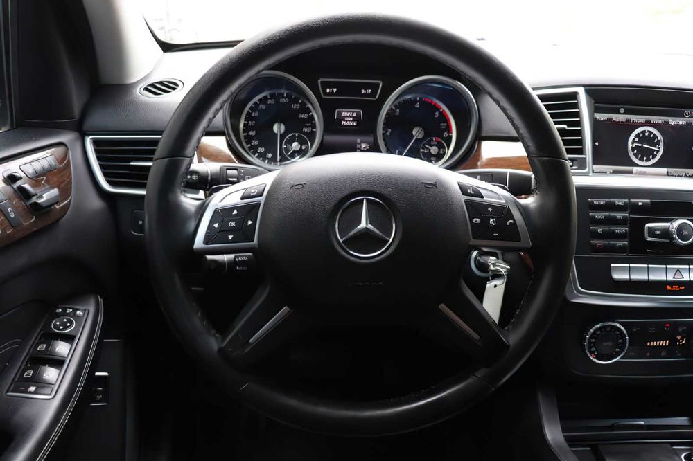 Mercedes-Benz M-Class ML 350 BlueTEC      2014